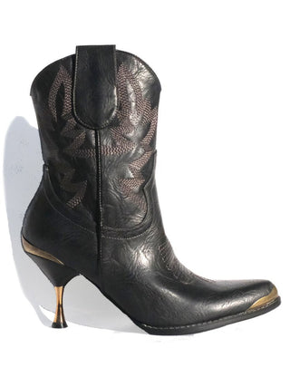 WiLD WEST - BLACK - Y R U