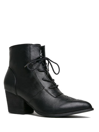 AURA - BLACK - Y R U - WITCH - BOOT