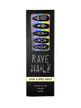 CAST A SPELL NAILZ - Y R U