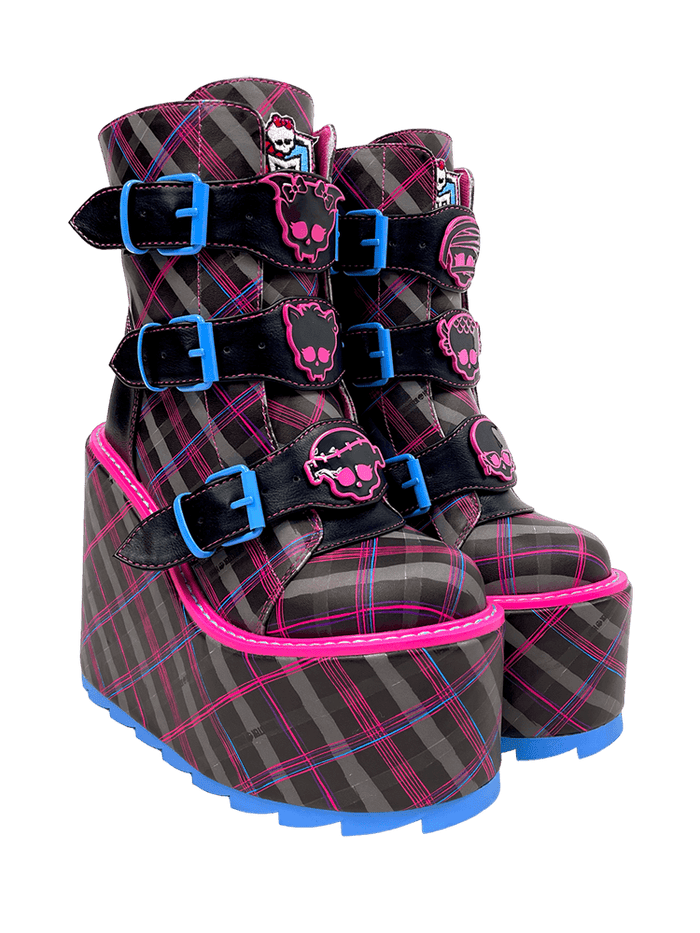 YRU Shoes Review: A Bold Fashion Statement for the Daring